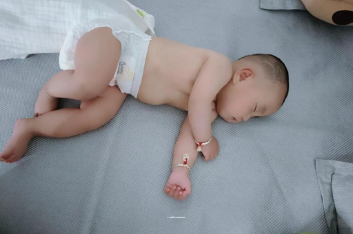 常宁怀孕是不是很怕热